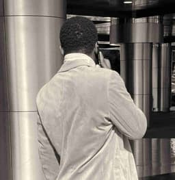 ᒍOᔕᕼᑌᗩ - Creative Director